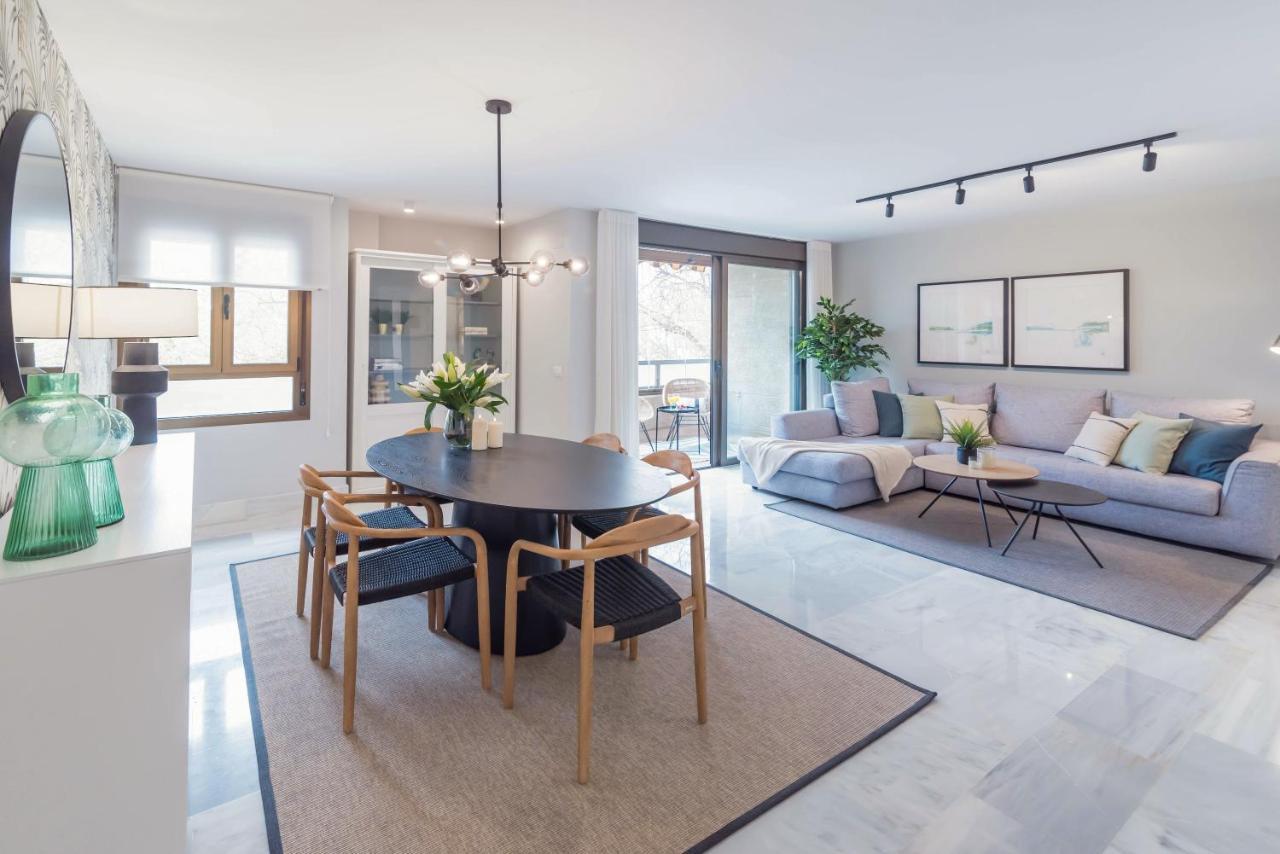 Premium Apartment & Free Parking By Ele Apartments Malaga Luaran gambar